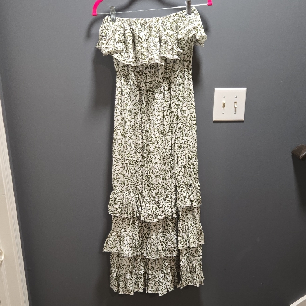 *Last Chance* Floral Strapless Maxi Dress